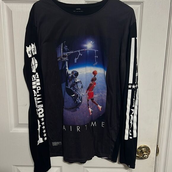 🔥🔥 MICHAEL JORDAN AIRTIME MVP World Champs Long Sleeve Tee - Good Condition - Picture 2 of 11